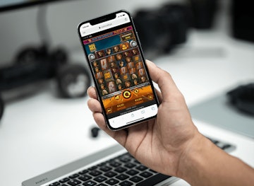 Miguel Pinho a jogar slots com o bonus 888casino