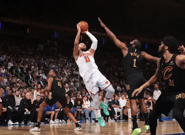 Jalen brunson na vitoria frente aos Cavaliers jogo1