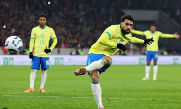 Paqueta a cobrar penalti no Brasil Tunisia